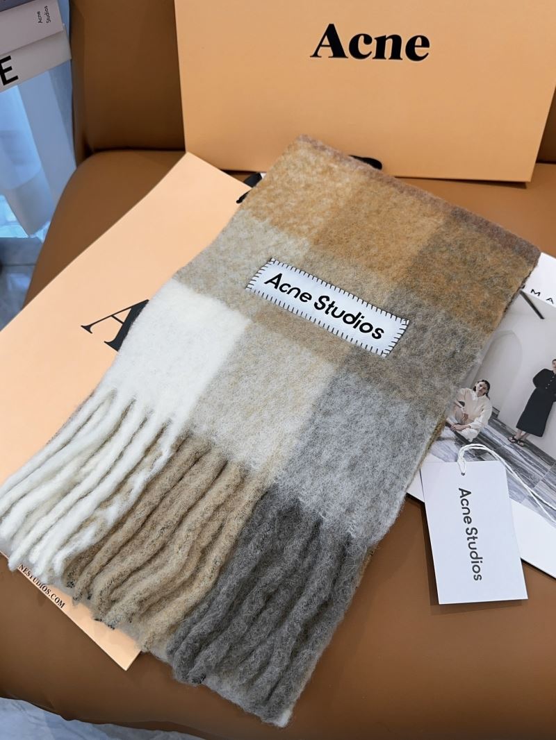 Acne Scarf